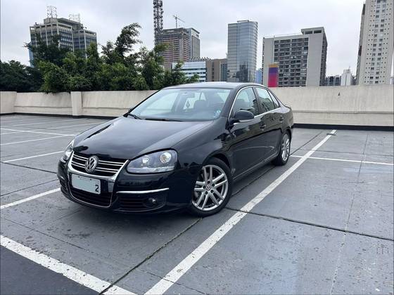 VOLKSWAGEN JETTA 2.5 I 20V 170CV GASOLINA 4P TIPTRONIC VOLKSWAGEN JETTA 2.5 I 20V 170CV GASOLINA 4P TIPTRONIC
